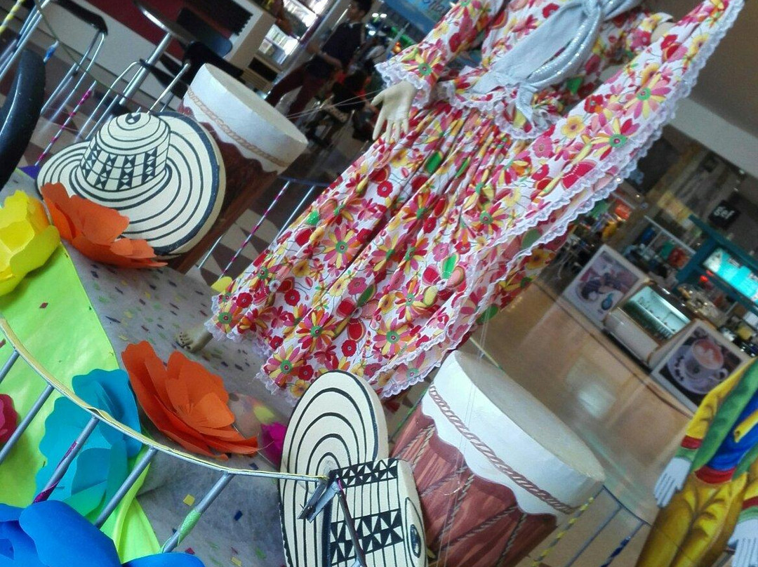 Centro Comercial Suchiimma-Riohacha必去景点