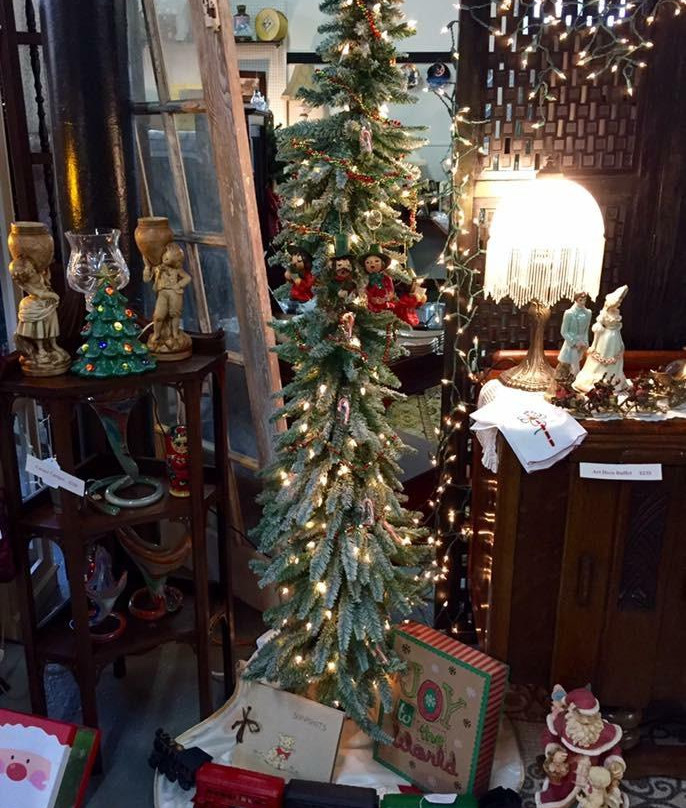 Gingerbread Antiques-Waxahachie必去景点