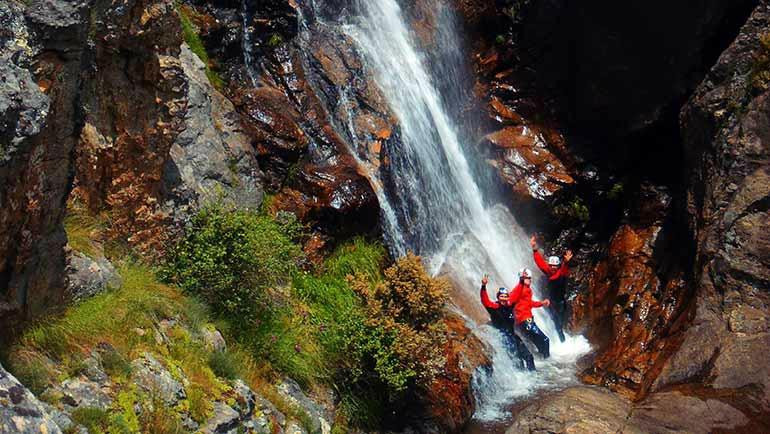 Amadablam Aventura-Navacerrada必去景点