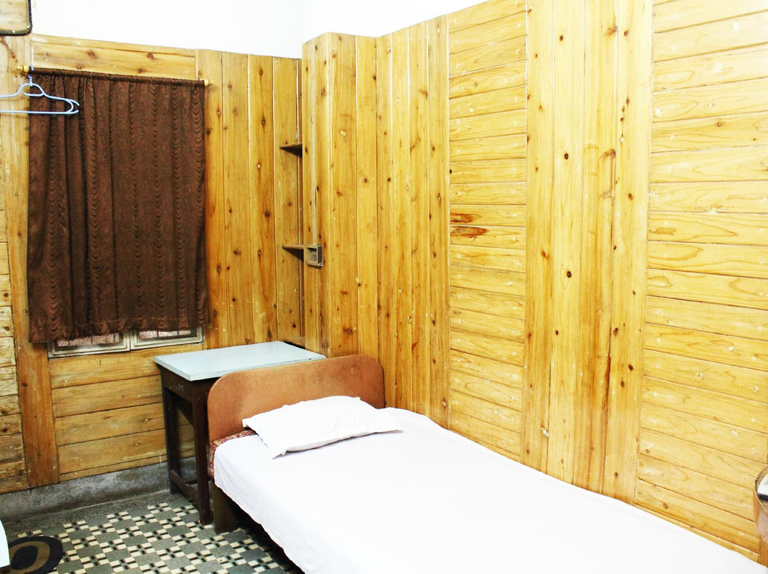 Hotel B D