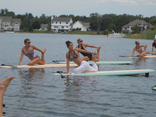 Pedretti Power Yoga-De Pere必去景点