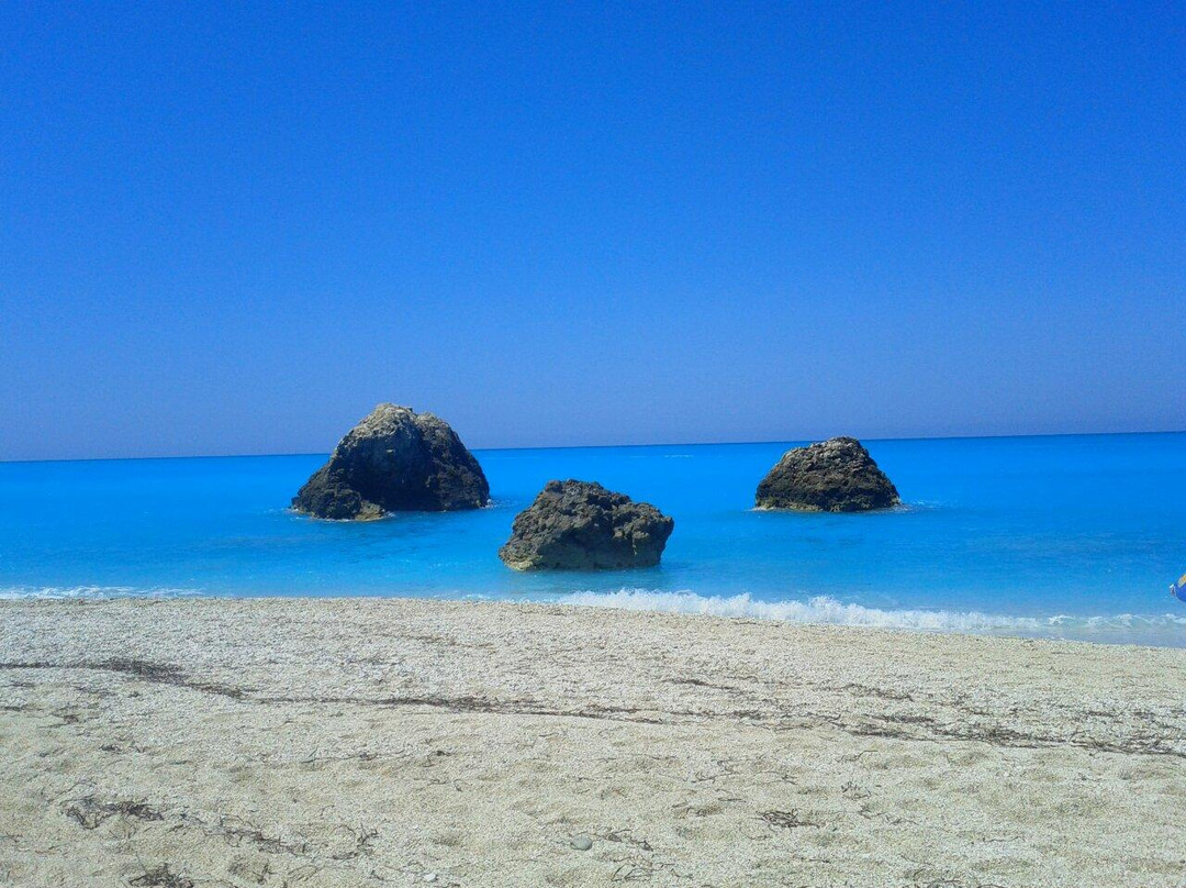 Kalamitsi Beach-莱夫卡扎必去景点