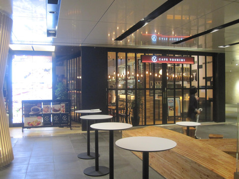 札幌红砖露台购物中心-札幌市必去景点