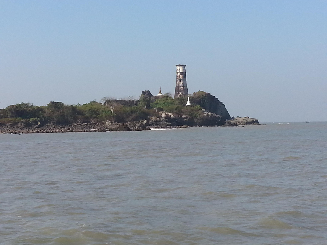 Lay Shan Taung Lighthouse-实兑必去景点