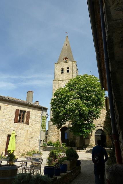 Eglise Saint-Corneille-Puycelci必去景点