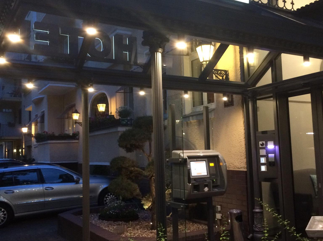 特格尔阿尔特酒店主图