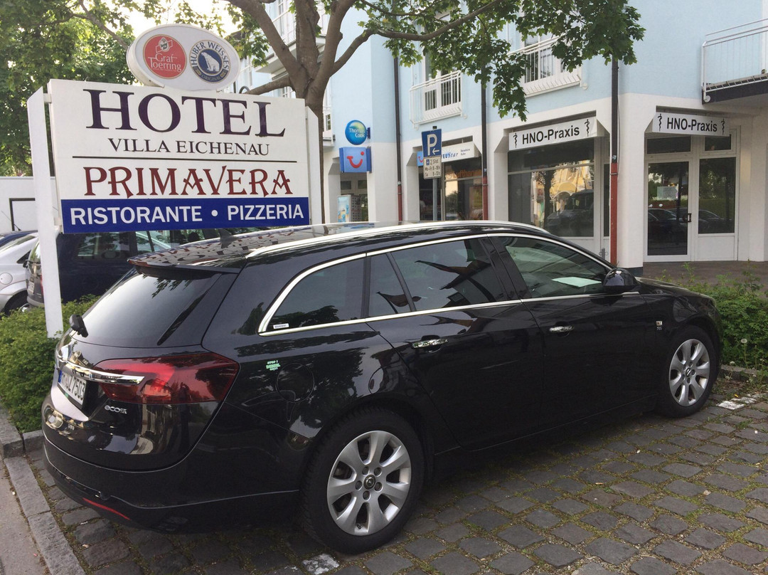 Hotel Villa Eichenau主图