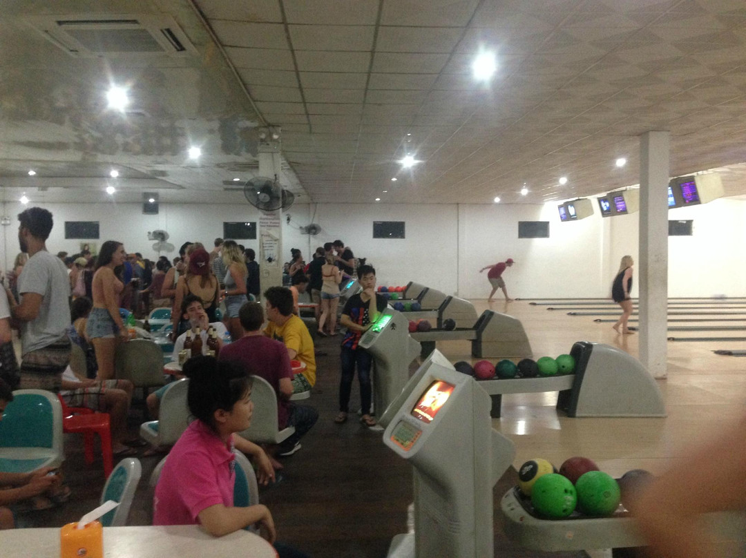 Luang Prabang Bowling Alley-琅勃拉邦必去景点
