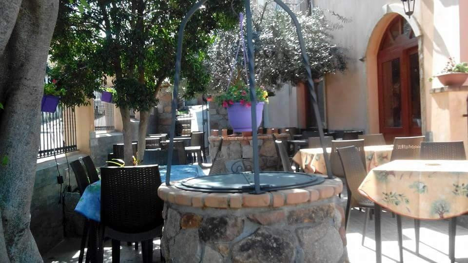 Bari Sardo餐馆和美食-Ristorante Pizzeria Tre Mori Da Mario