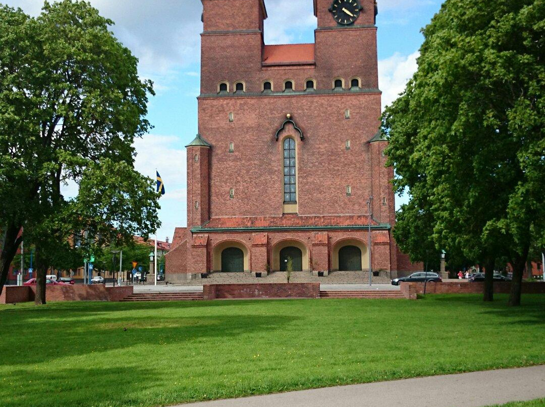 Klosters Kyrka-埃斯基尔斯蒂纳必去景点