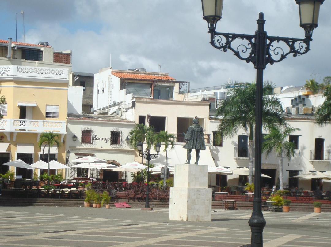 Plaza de España (Plaza de Armas)-圣多明哥必去景点