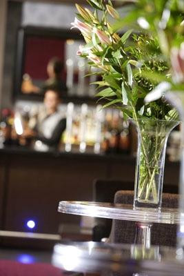 Salamanza Champagne Bar-Hensol必去景点