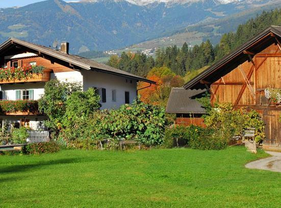 Tschamperton-Hof