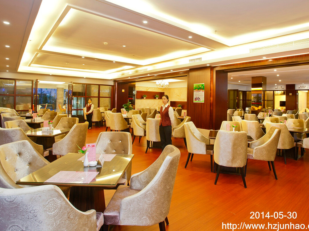 君豪大酒店主图