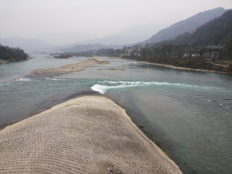 鱼嘴-都江堰市必去景点