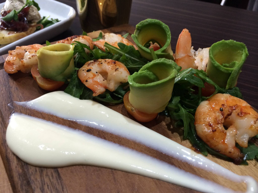 Carriages - Cocktail Bar, Restaurant & Rooms主图