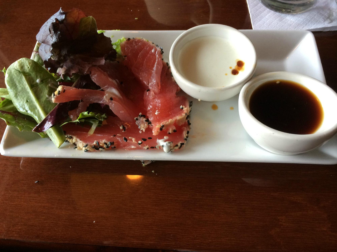 Kenwood餐馆和美食-Trio