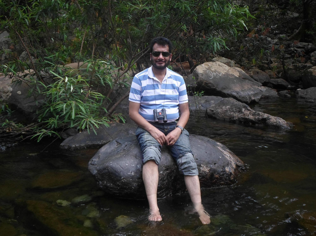 Devakunda Waterfall景点图片