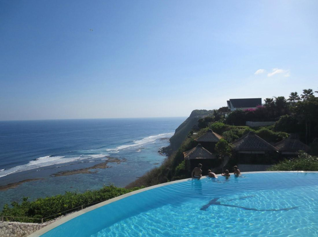 巴厘卡玛海滩-昂格桑必去景点