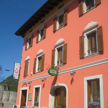 Mori酒店住宿-Albergo Ristorante Da Neni