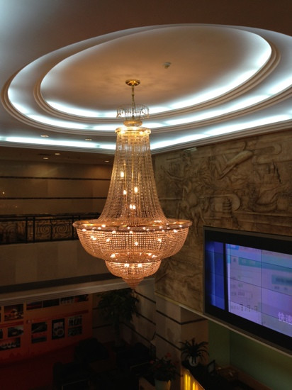 广州裕通大酒店（太古汇华景路地铁站店）主图