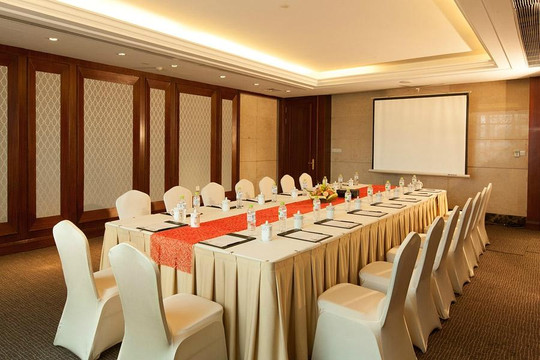 杭州大酒店（西湖湖滨武林银泰店）主图