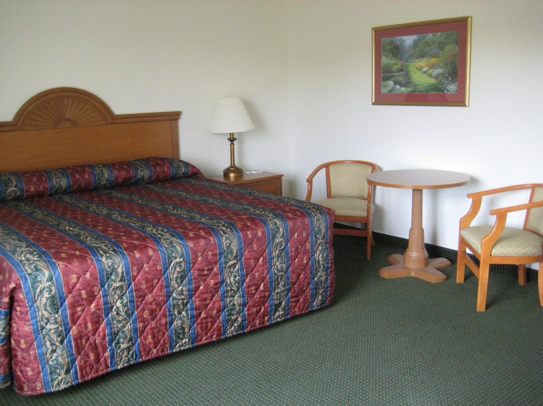 Horizon Inn and Suites主图