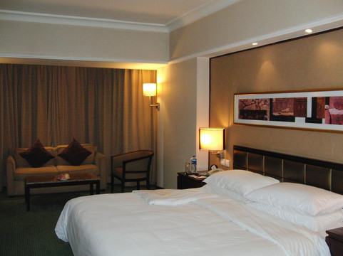 西安金花大酒店（通化门地铁站）主图