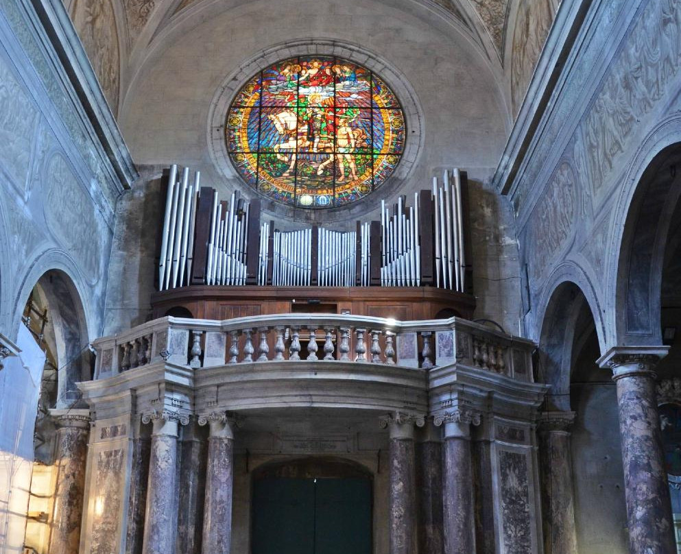 Duomo di Pietrasanta-彼得拉桑塔必去景点