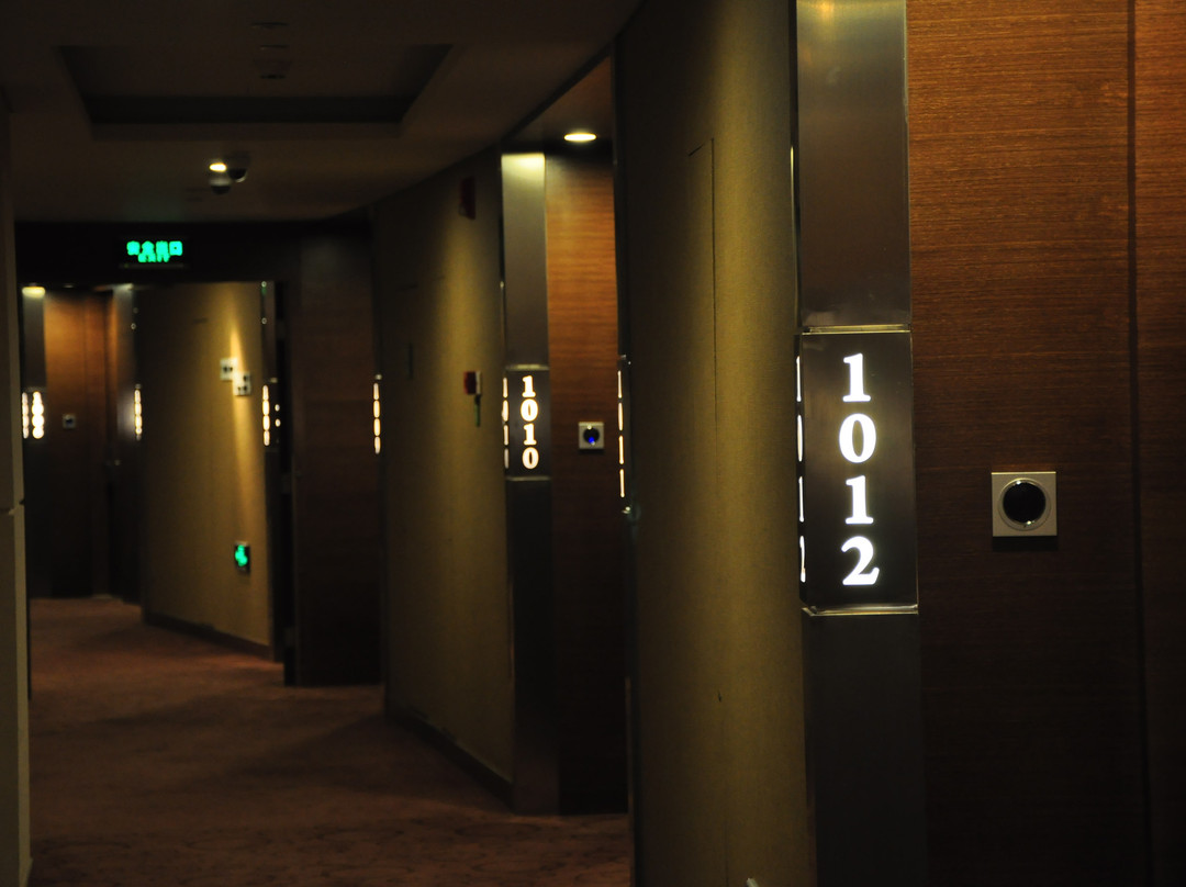 世茂假日酒店主图