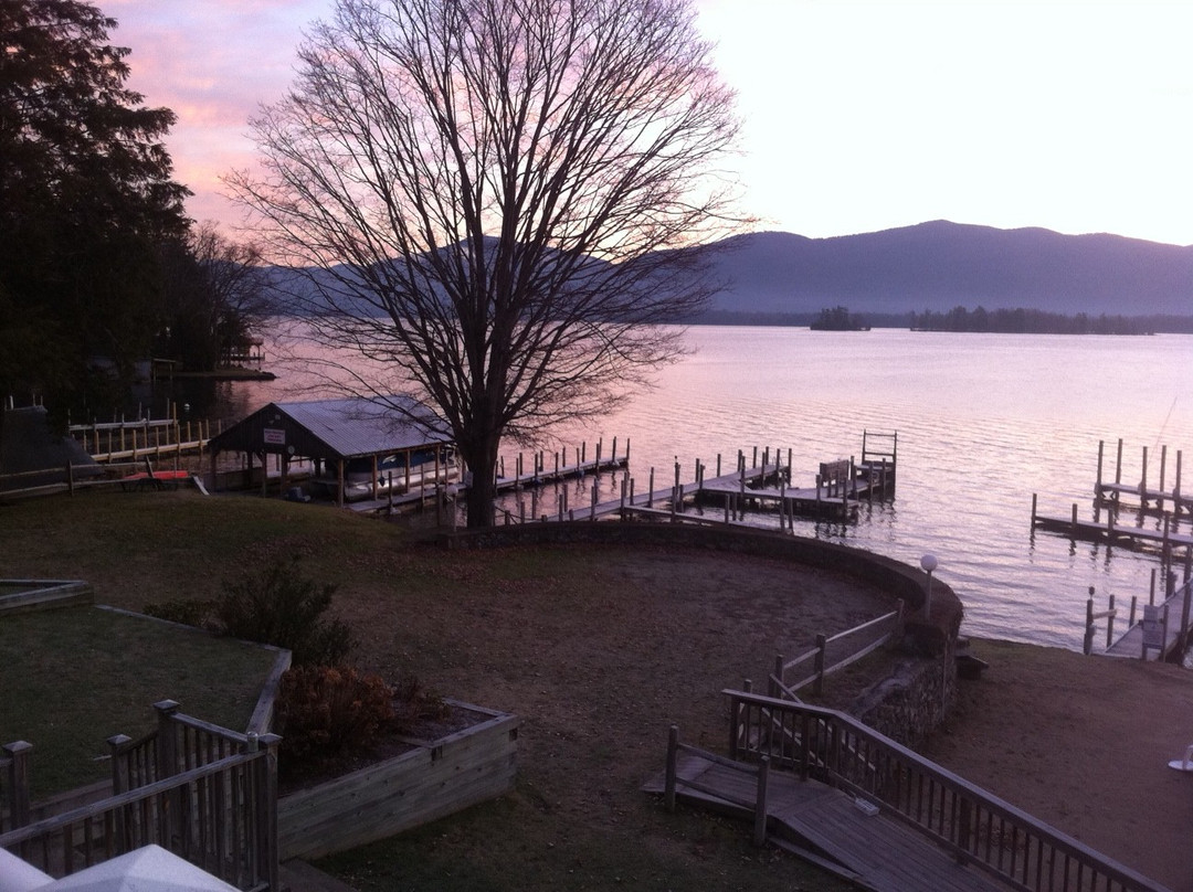 Lake George Suites