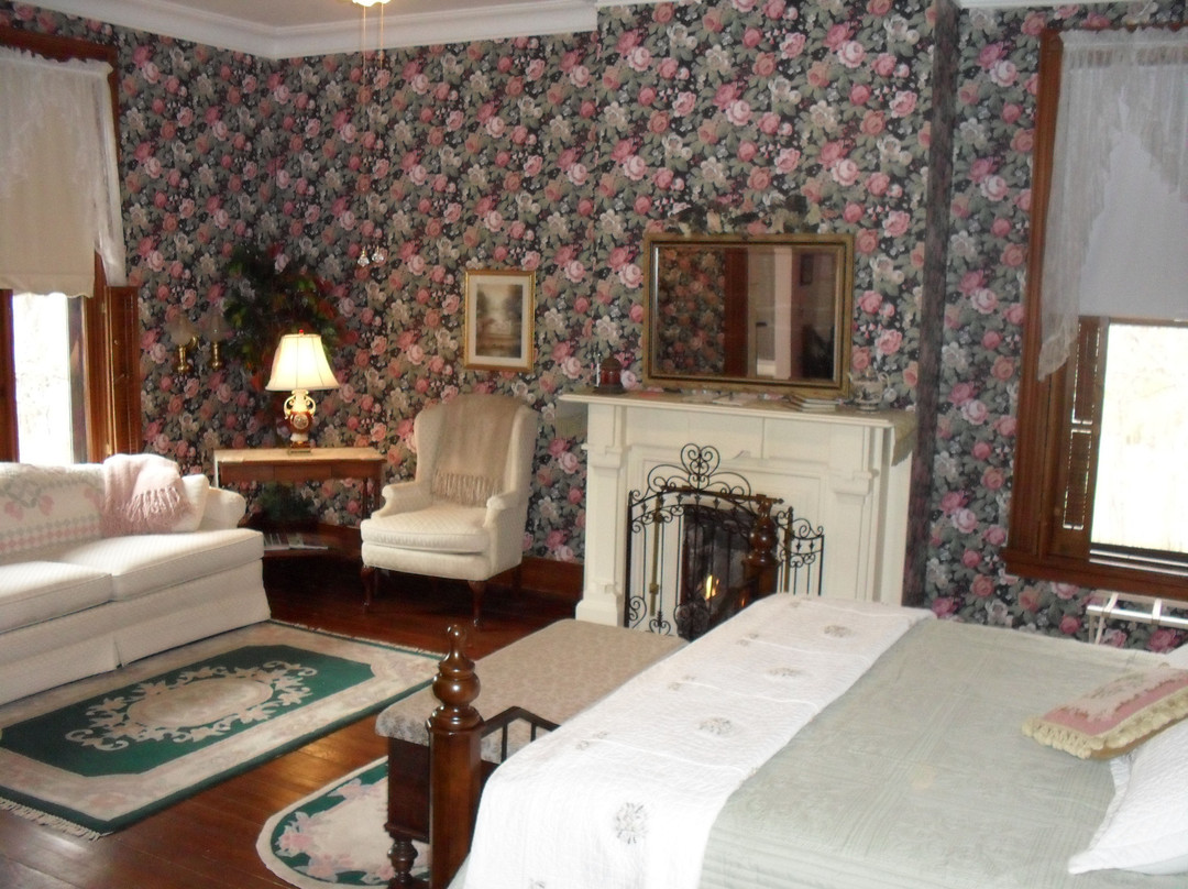 Colonel Taylor Inn B&B主图