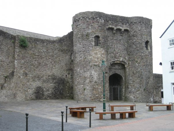 Carmarthen Castle景点图片