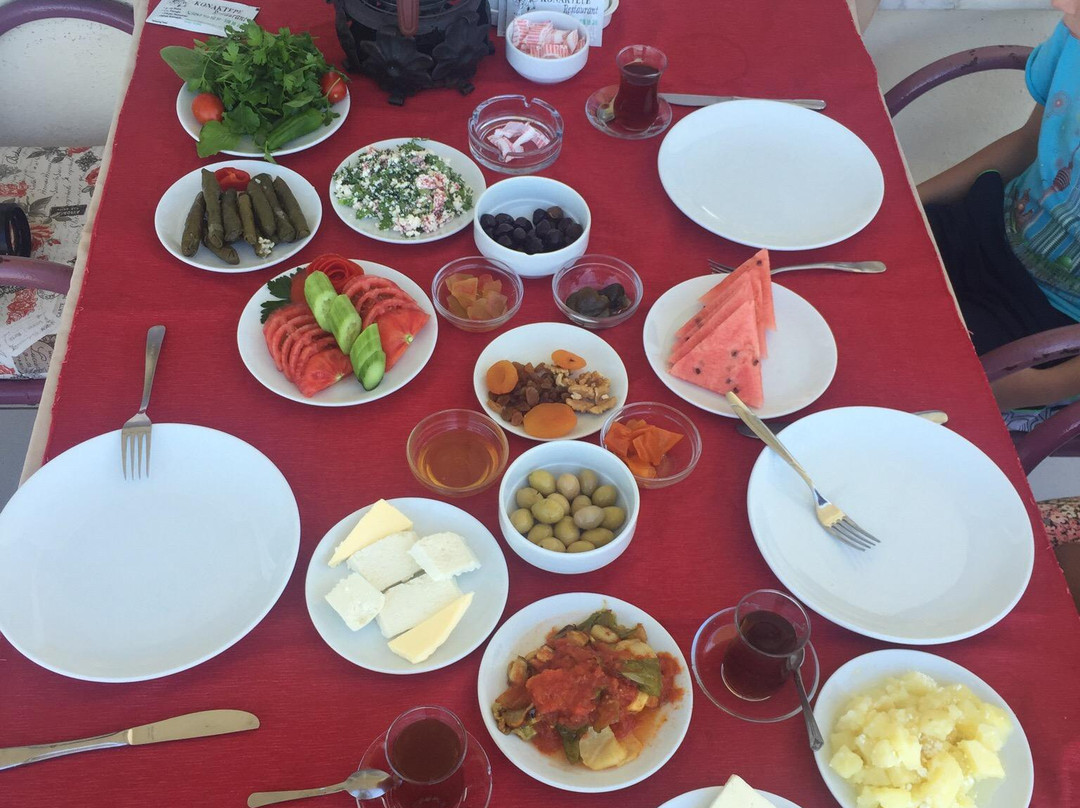 Kuzyaka餐馆和美食-Konaktepe Restaurant