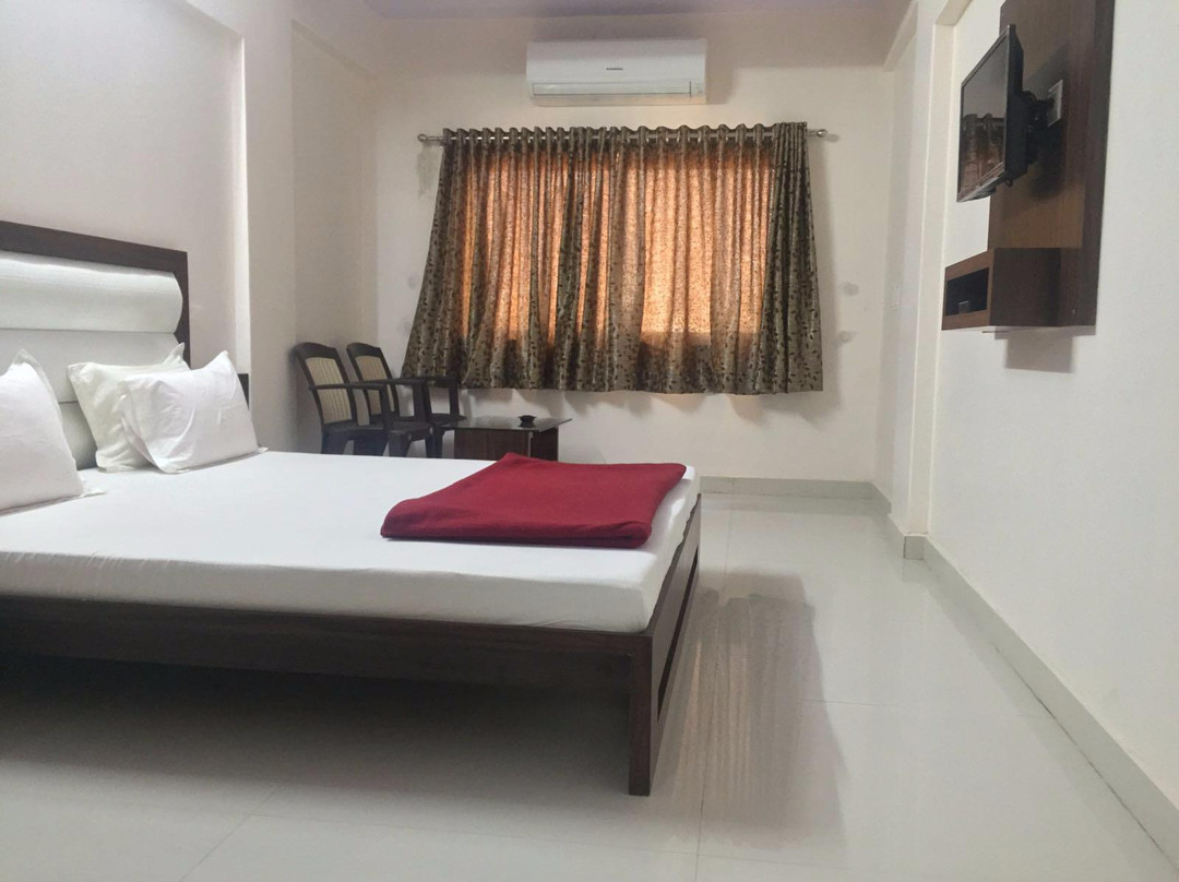 Rajdhani Hotel