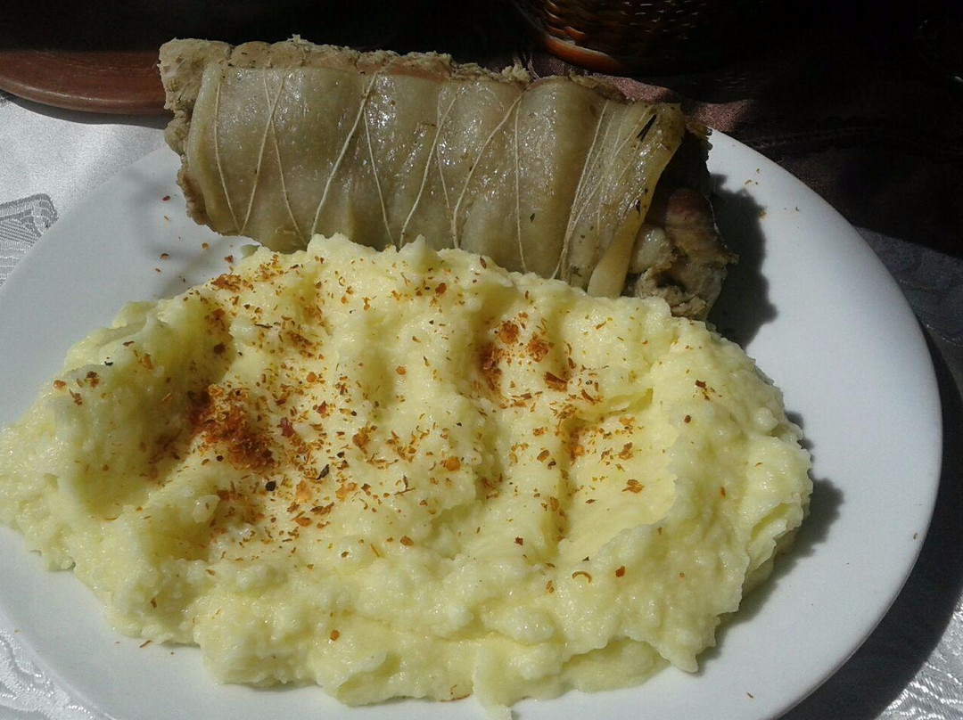 Pomaire餐馆和美食-Restaurant San Pedro