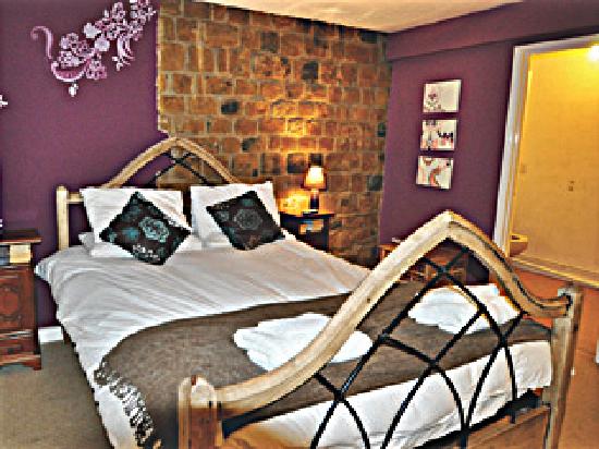 The Hollybush Inn-官方