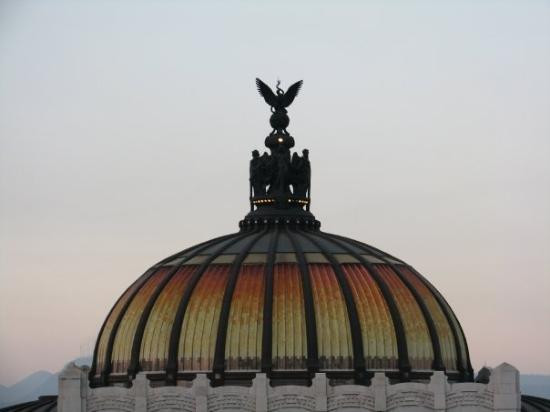 墨西哥国家美术宫-墨西哥城必去景点