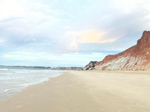 天井套房酒店主图