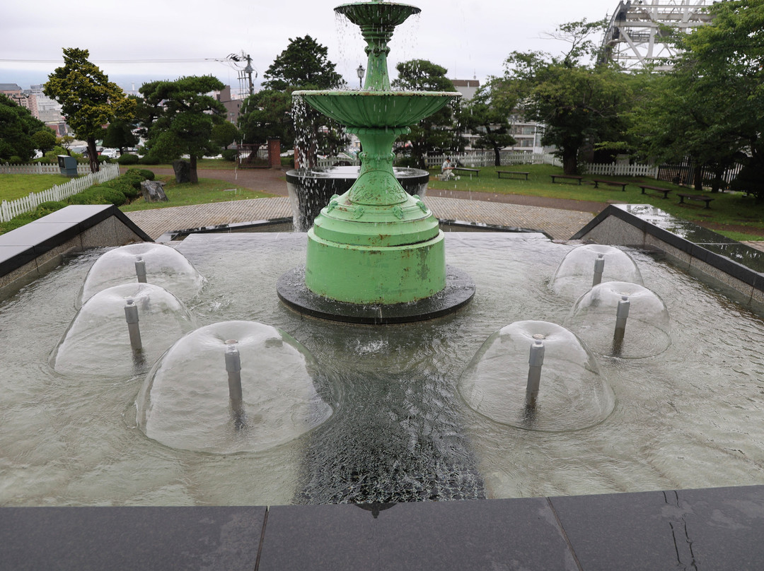 Motomachi Water Supply Pond景点图片