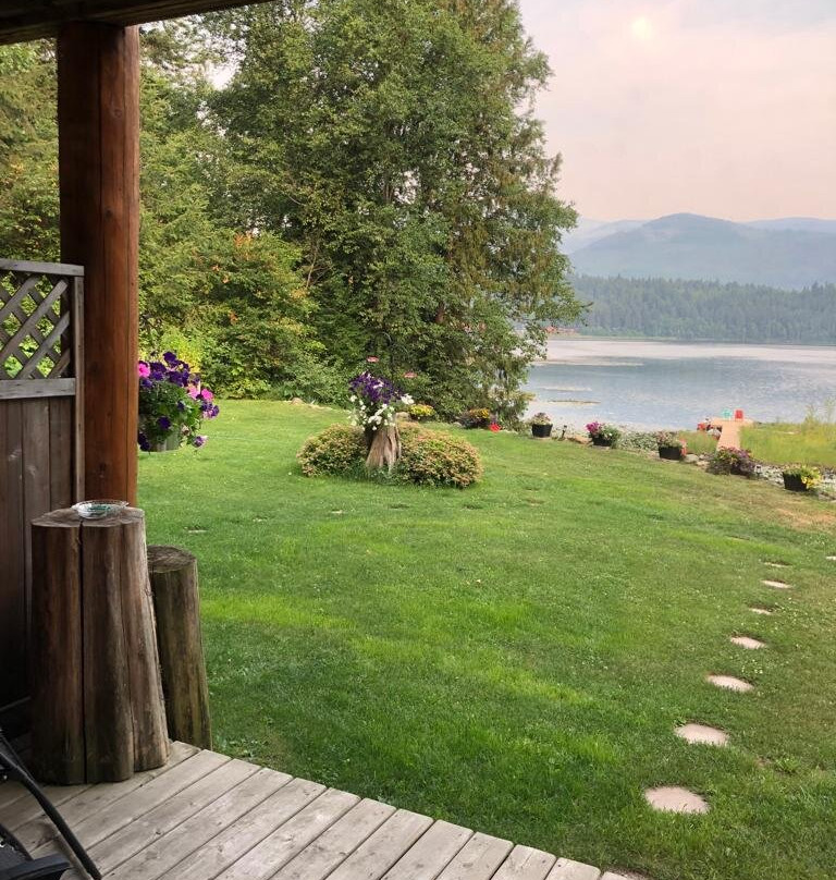 The Lake House主图