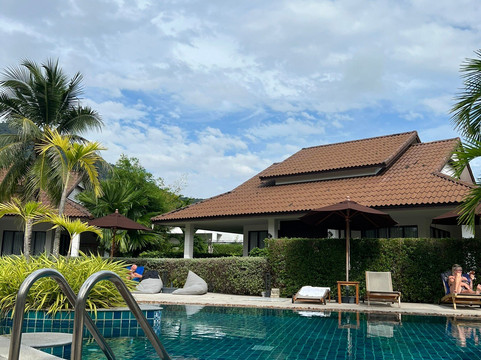 卡塔好运别墅主图