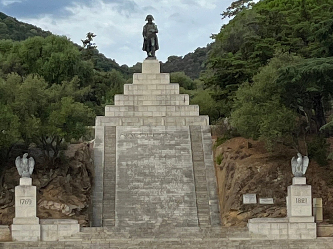 Monument commémoratif de Napoléon 1er景点图片