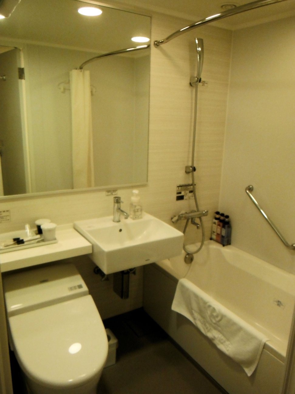 沼津大和鲁内酒店-浴室