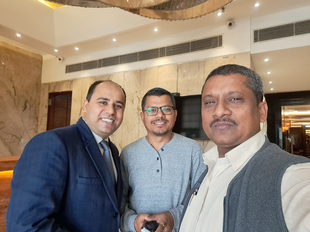 Ascent Biz Hotel主图