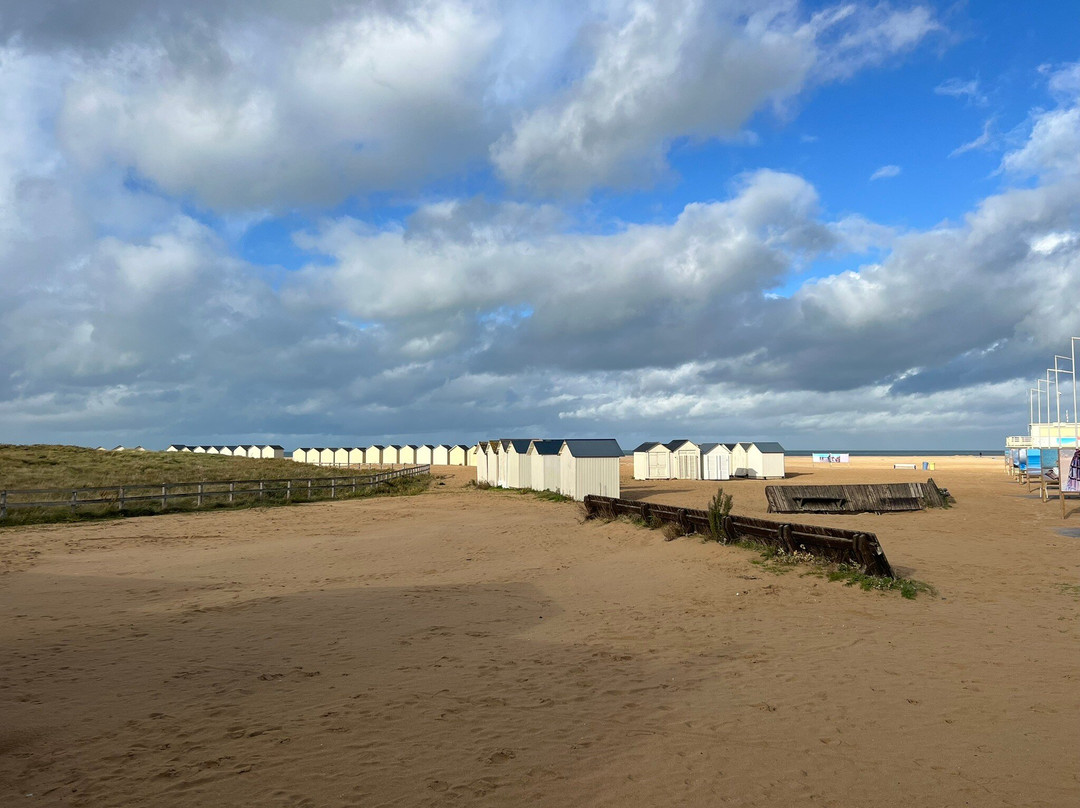 Ouistreham Beach景点图片