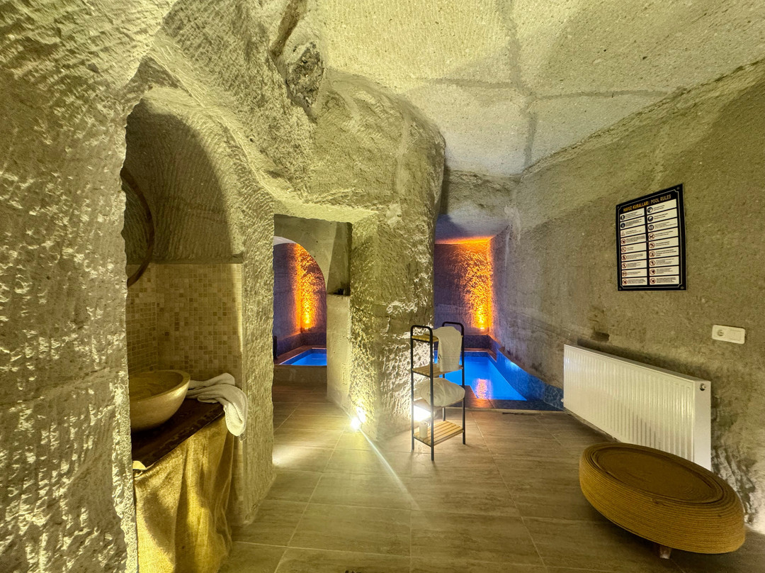 My Cave Suites