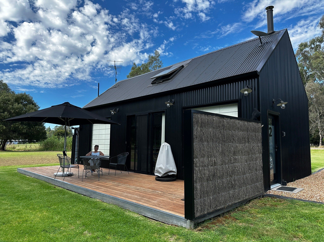 3Blacksheds