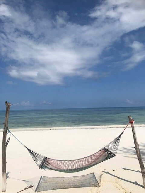 穆布芋泥沙滩酒店主图