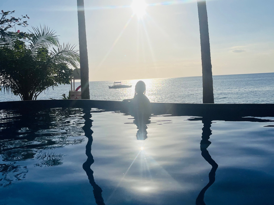 普塔布拉塔白色海滩温泉度假村主图